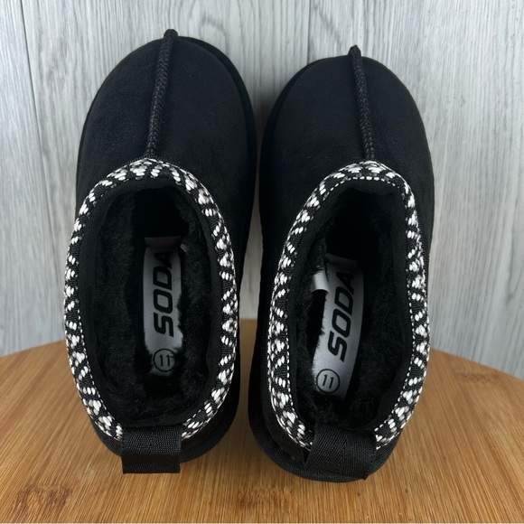 Children’s Black Suede Slip-On Shoes with Patterned Trim (SIMMON-IIM) - Picture 6 of 6